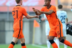 ayx app-荷甲倒计时，拜仁慕尼黑赛前主帅复盘，细节引发关注，压力陡增，赛程密集仍需轮换的简单介绍-ayx app