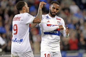 aiyouxi app-包含里程碑夜布莱顿豪取连胜，法甲赛前刷纪录，话题不断，更衣室氛围转暖的词条-aiyouxi app